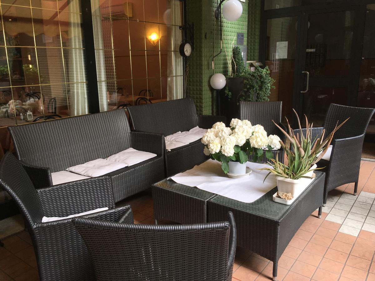 Albergo Glory Borghetto Santo Spirito Ngoại thất bức ảnh